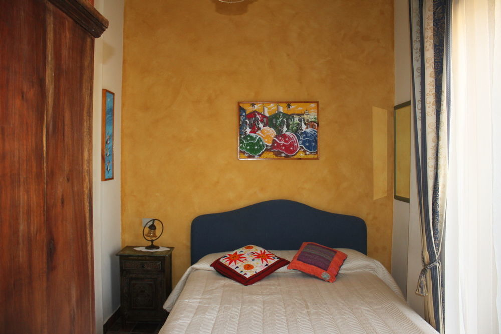 B&B Casamiranapoli ภายนอก รูปภาพ